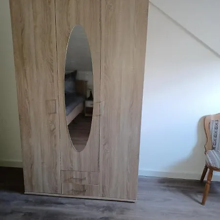 Dachwohnung, Monteurs Wohnung Oder Auch Fuer Ferienwohnung Geeignet * Eschweiler